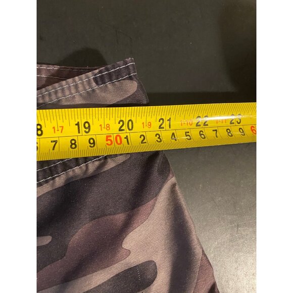 Vtg Fishworks Board Shorts Mens 40 9" Camo AOP Swim Trunks Outdoor Y2K - Picture 5 of 7